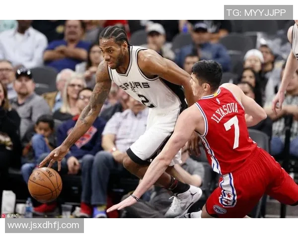 2017年马刺与76人精彩对决回顾及赛季表现分析